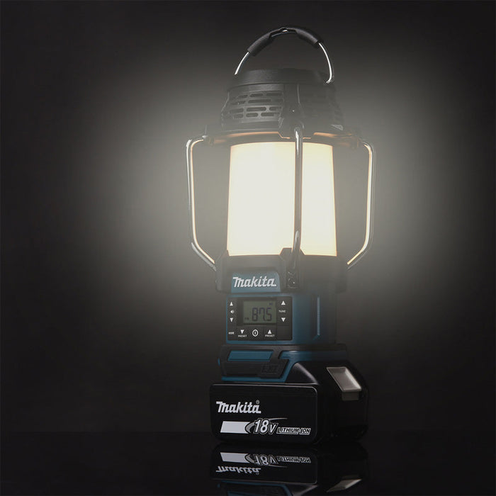 Radio con lanterna LED 18V LXT ® MAKITA DMR055